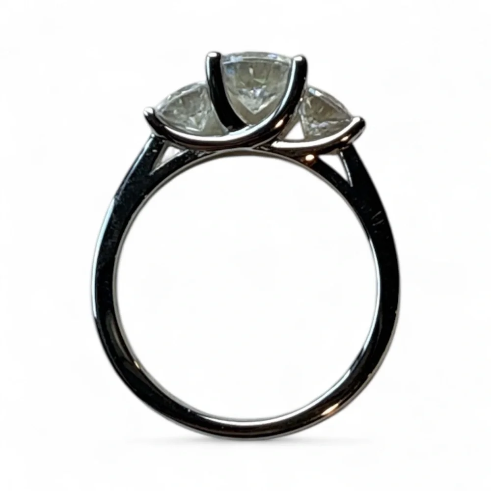 Stunning 3 stone Moissanite‎ Silver 925 Women's Ring